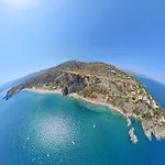 Panoramica Vista Mare * Caminia