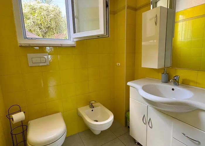 شقة Panoramica Vista Mare Caminia